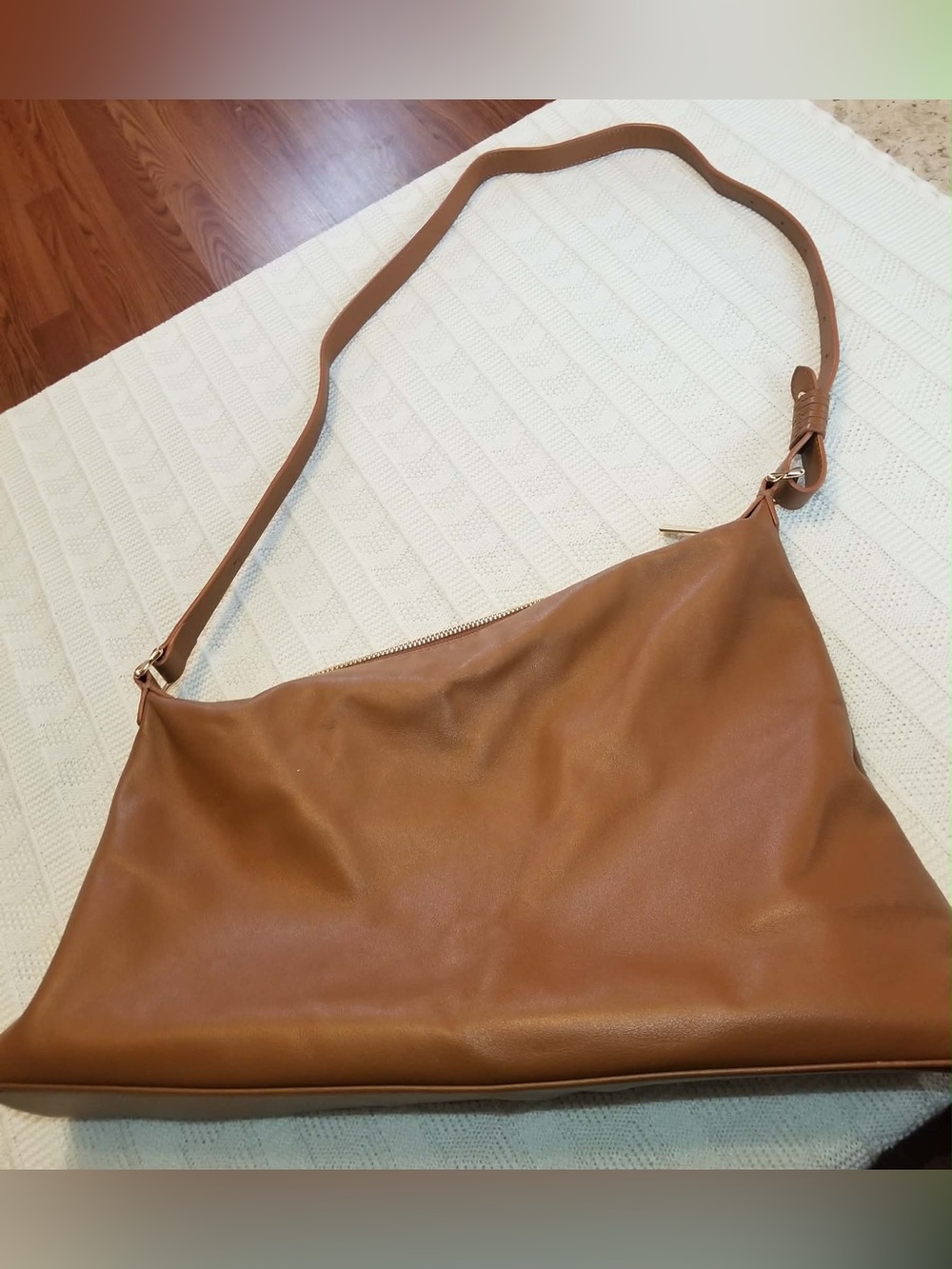 Aupen Minimal Triangular Shoulder Bag in Cognac Brown - Picture 2 of 10
